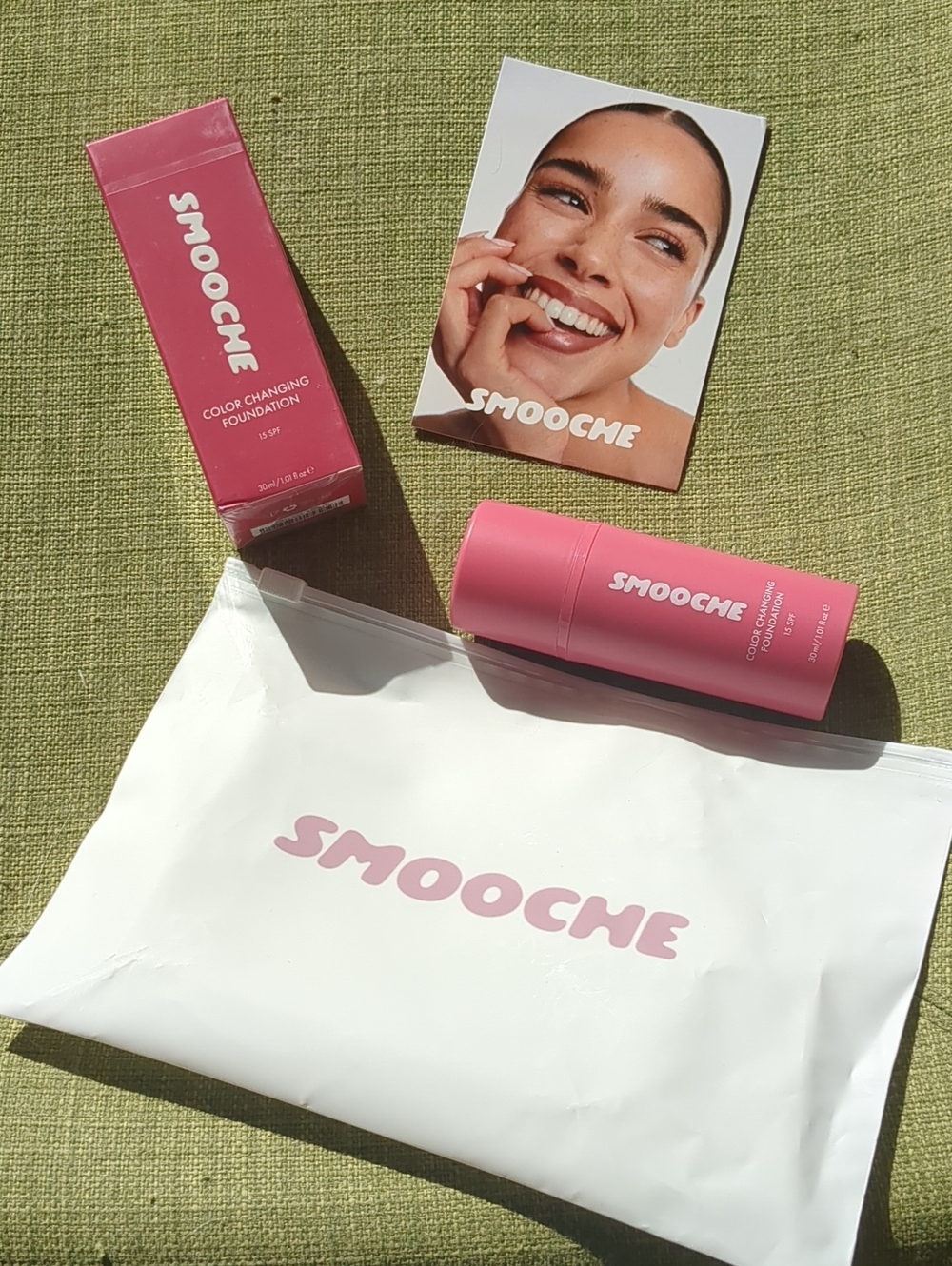 Color-Changing Foundation Stick — Pink